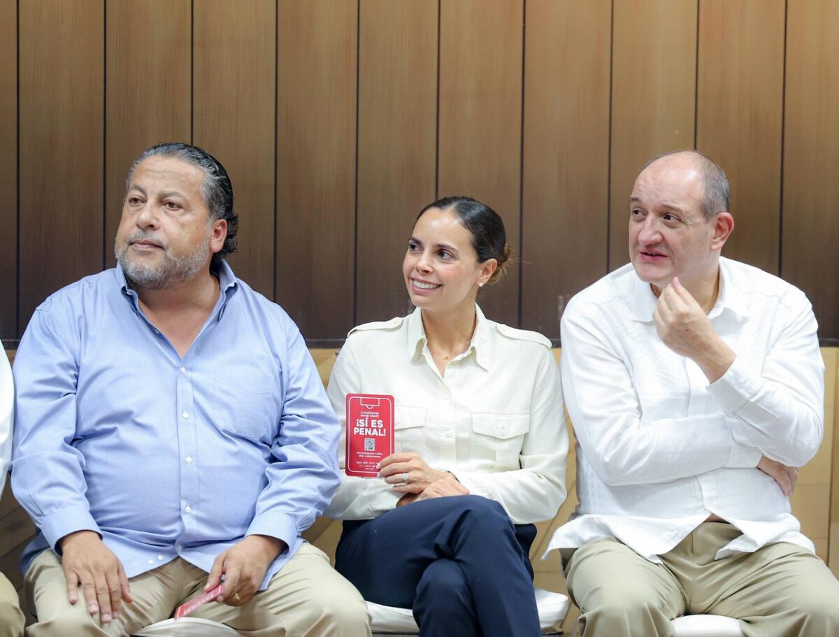Se suma Ana Paty Peralta al lanzamiento de la campaña “Tarjeta Roja: Cero Tolerancia a la Explotación Sexual Infantil”