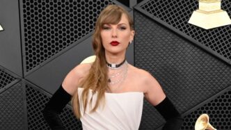 Taylor Swift lidera iTunes