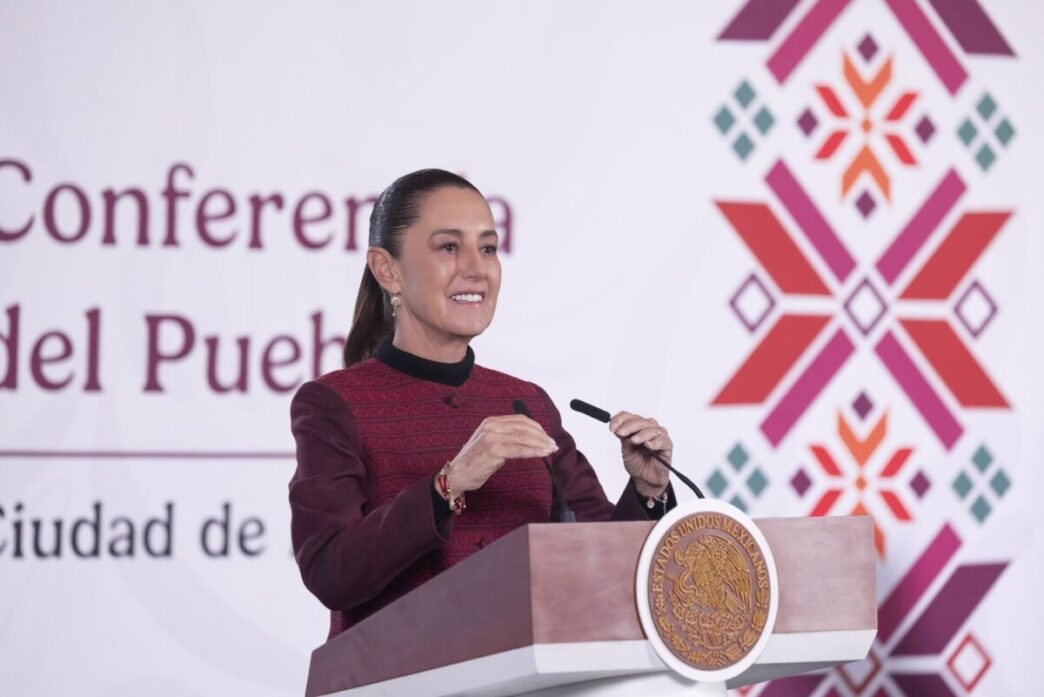 México envía dos barcos con medicamentos y alimentos a Venezuela