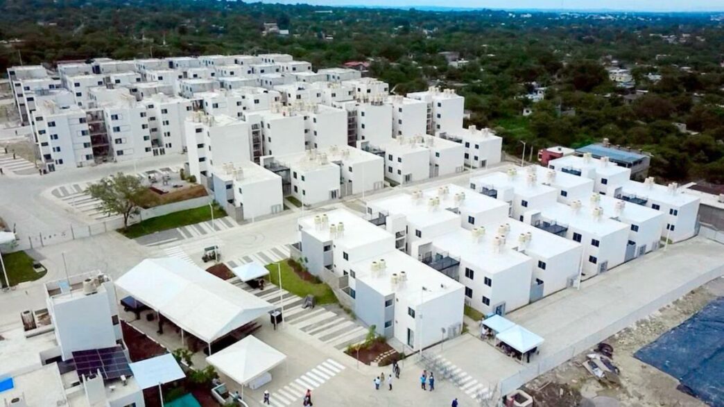 Entregan Viviendas del Bienestar en San Luis Potosí