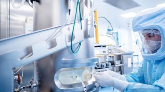 Vacuna contra el cáncer con IA acelera su producción
