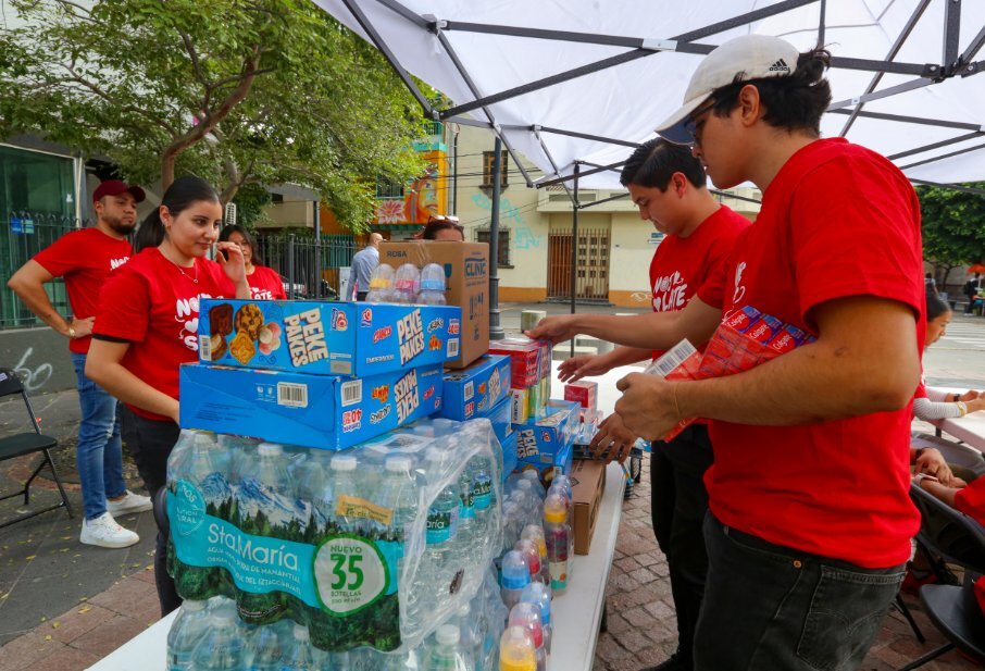 UdeG abre centro de acopio para Venezuela