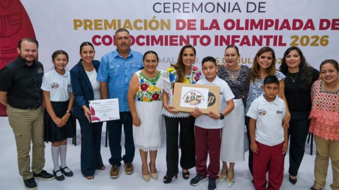 Premia Mara Lezama a las y los estudiantes ganadores de la Olimpiada del Conocimiento Infantil 2026