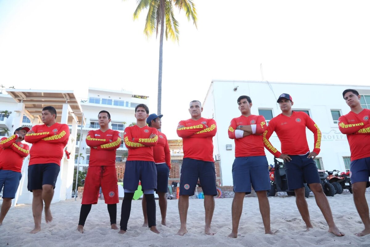 Refuerzan seguridad en playas de Vallarta