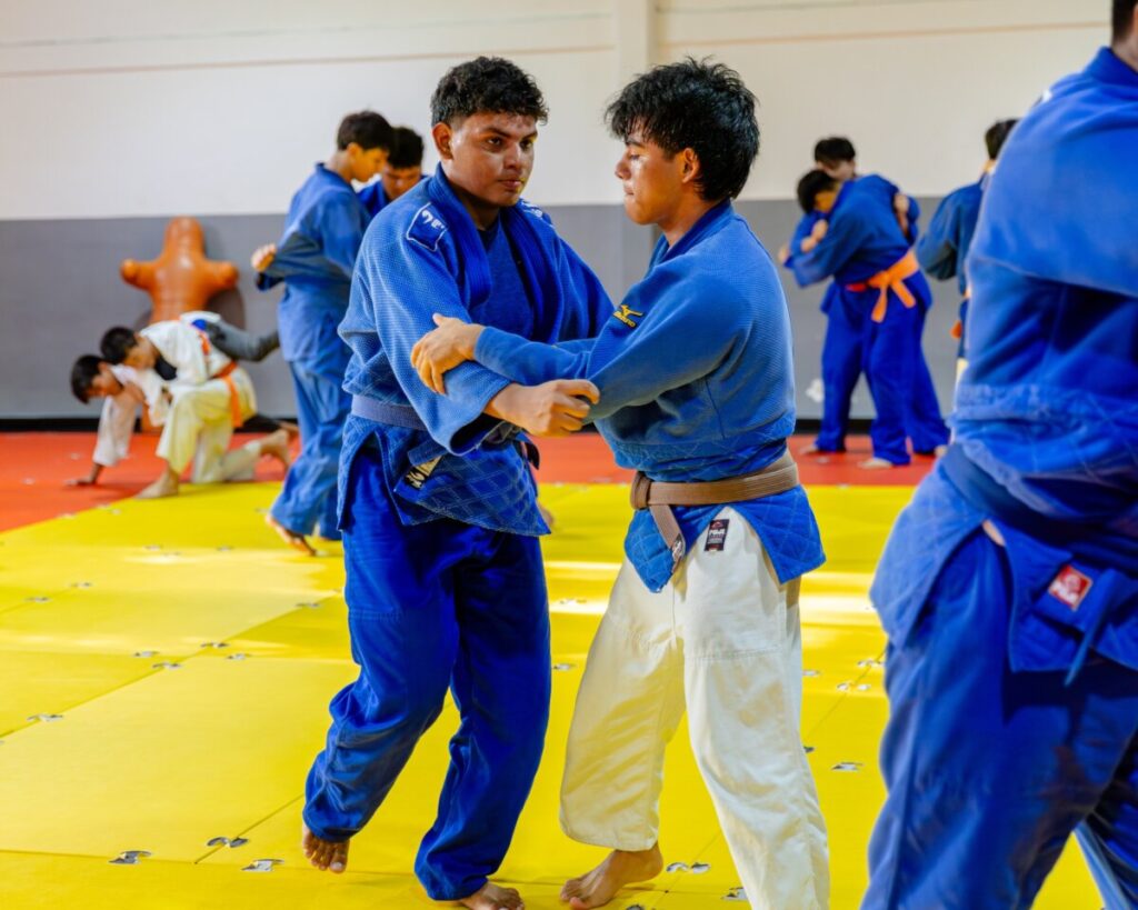 Refuerza Diego Castañon el impulso al Judo y ratifica sus compromiso con las becas deportivas