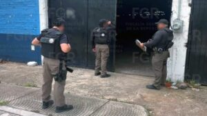 FGR asegura cartuchos y vehículos en Valle de Juárez