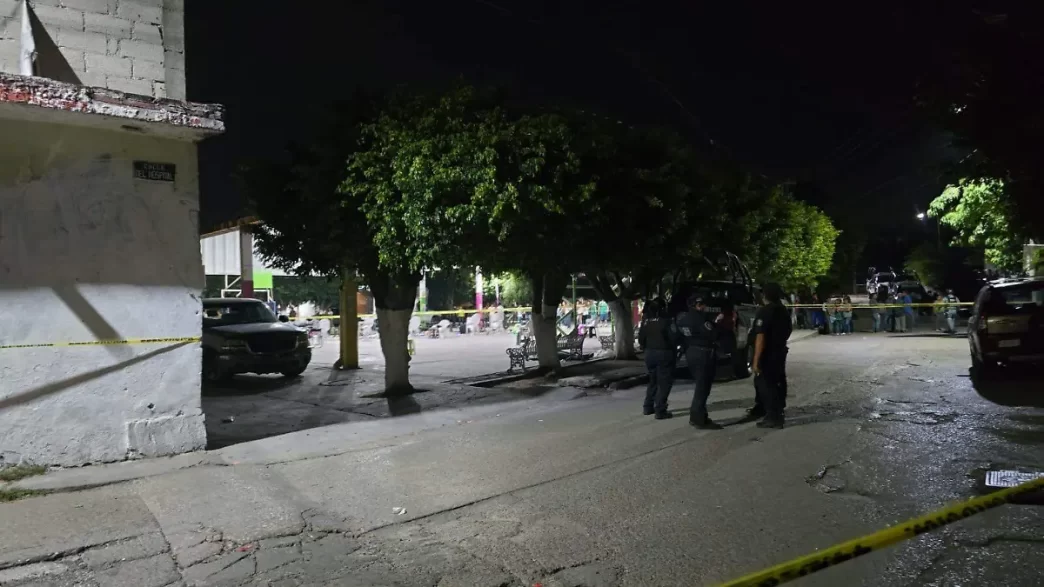 Tres muertos y nueve heridos en Yautepec, Morelos: un grupo armado atacó la cancha donde vecinos veían el partido de México