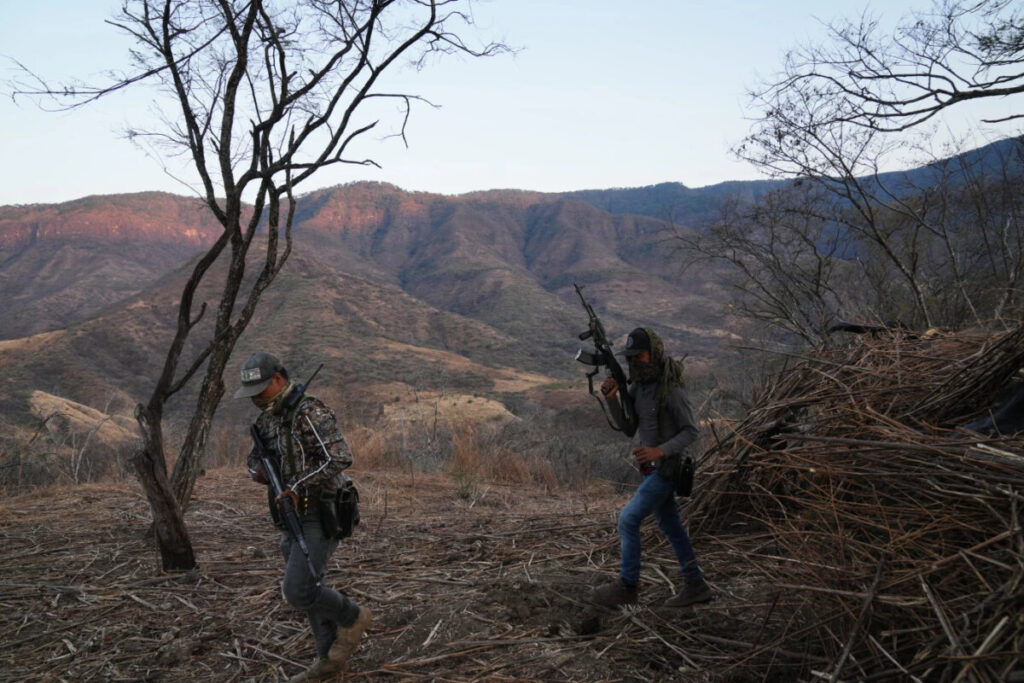 Pobladores de Guajes de Ayala piden ayuda tras ataques con drones en la sierra de Guerrero