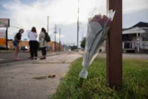 Un agente del ICE mata a tiros a un inmigrante mexicano en Houston, Texas