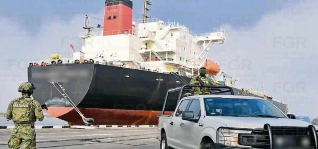 FGR desmantela red nacional de huachicol fiscal; asegura más de 52 millones de litros de combustible