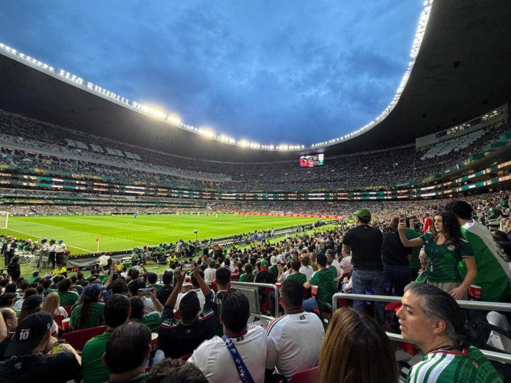 México llega al partido ante Inglaterra con la única estadística histórica que lo ha llevado más lejos: jugar en casa