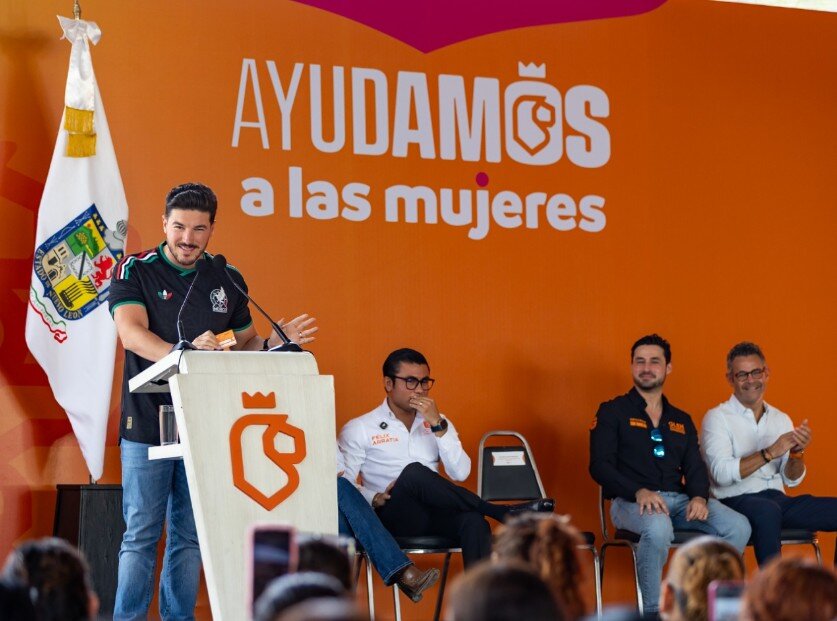 Transporte gratuito para mujeres  con nuevo retarjeteo en Nuevo León