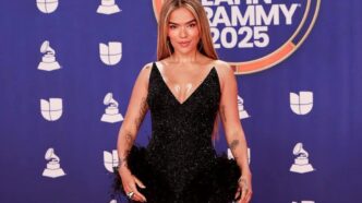 Karol G se confiesa en show de Rosalía