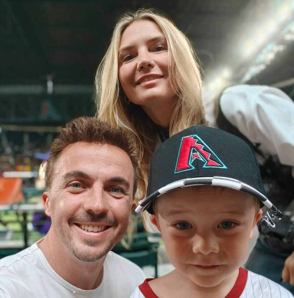 Frankie Muniz anuncia su divorcio