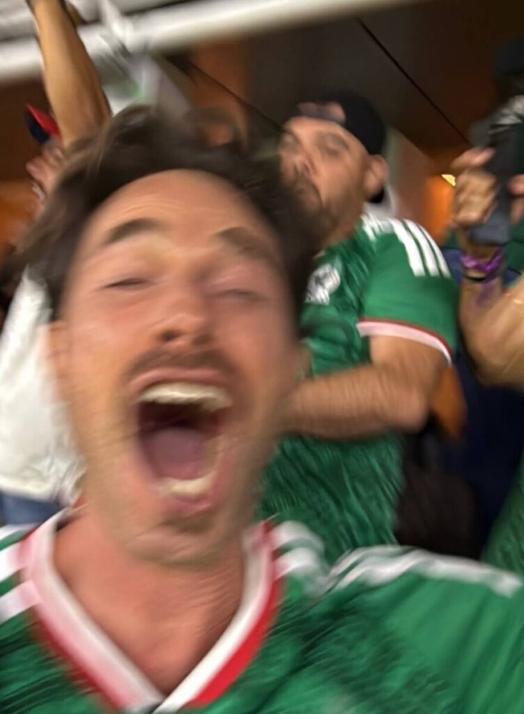 Famosos se unen para apoyar a México