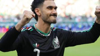 Alejandro Speitzer conmueve tras eliminación de México