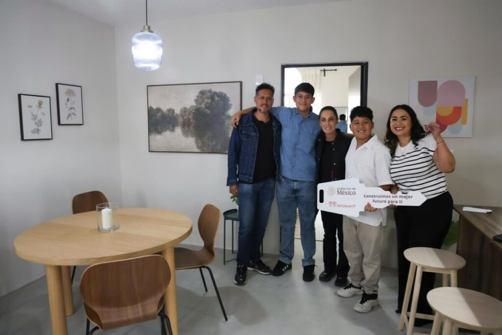 Sheinbaum entrega 32 viviendas en Morelia: Michoacán tendrá 82 mil acciones y el Infonavit reestructuró 97 mil créditos impagables